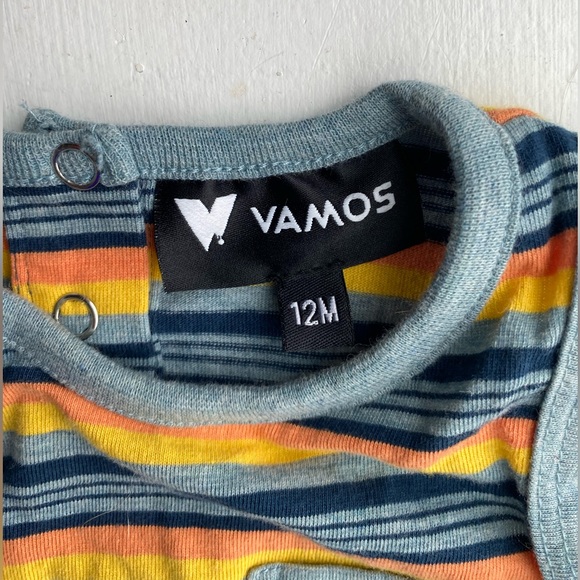 12M onesie boy - Picture 2 of 2